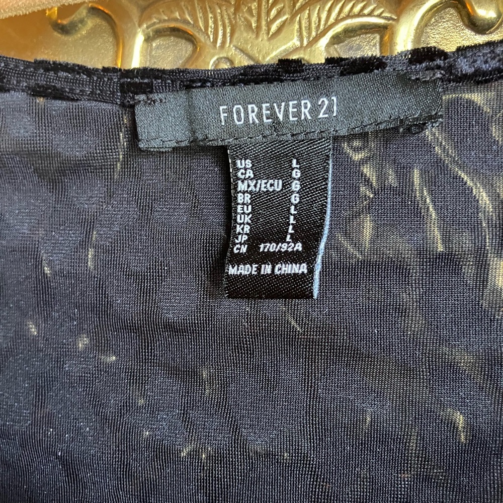 Forever 21 Black Velvet Leopard Print Long Sleeve Bodysuit - Picture 5 of 6